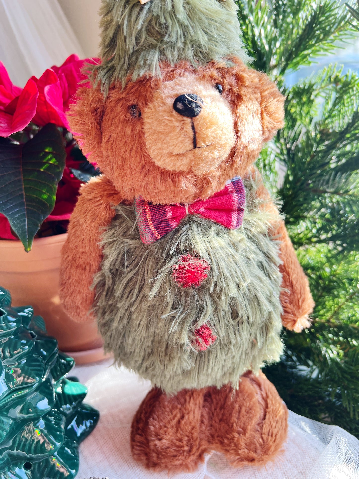 Stående myk julebjørn – 7.5 x 15 x 38 cm