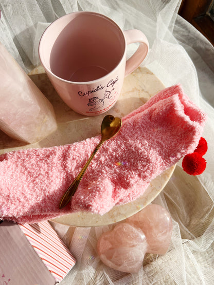 Cupid’s Café Gavesett – Krus, Skje og Sokker