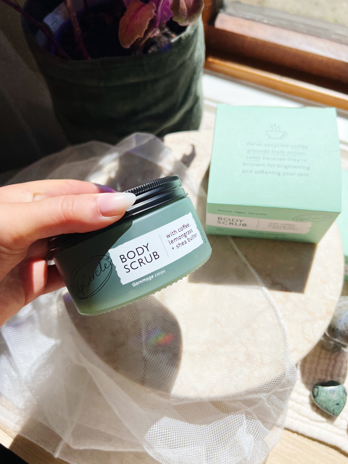 Coffee Body Scrub med Lemongrass & Shea Butter