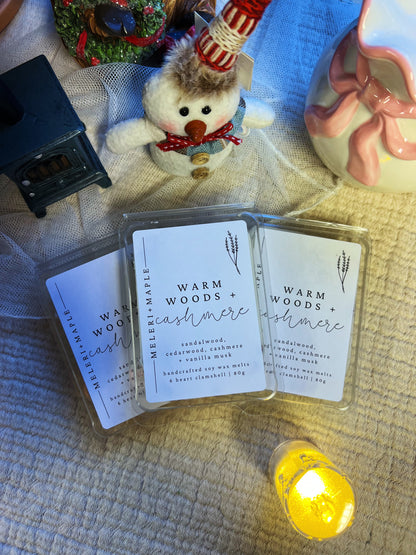 Warm Woods & Cashmere Heart Clamshell Wax Melt