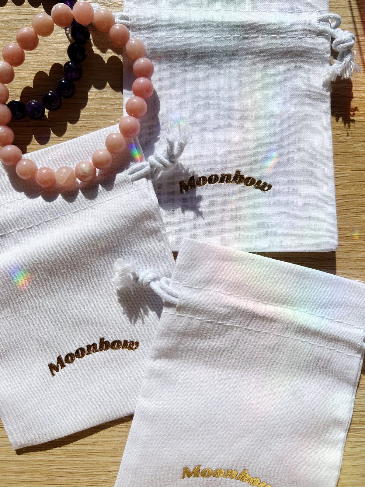 Moonbow Pose Hvit – Lille