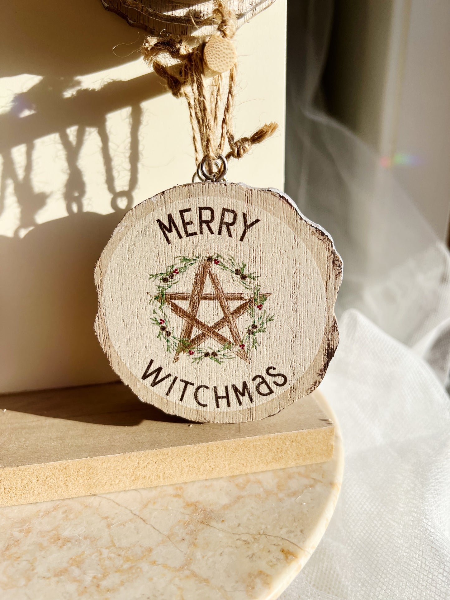 Hengende Skilt – Winter Solstice & Pagan Feiring