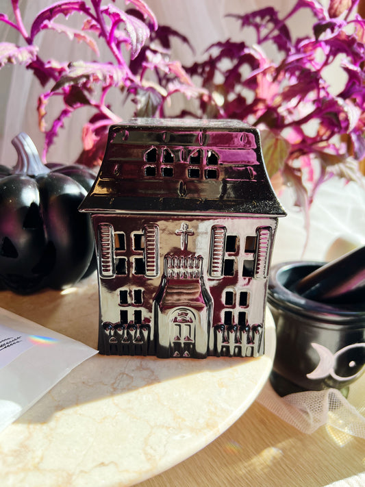 Gothic Black Haunted House Olje/Wax melt Brenner