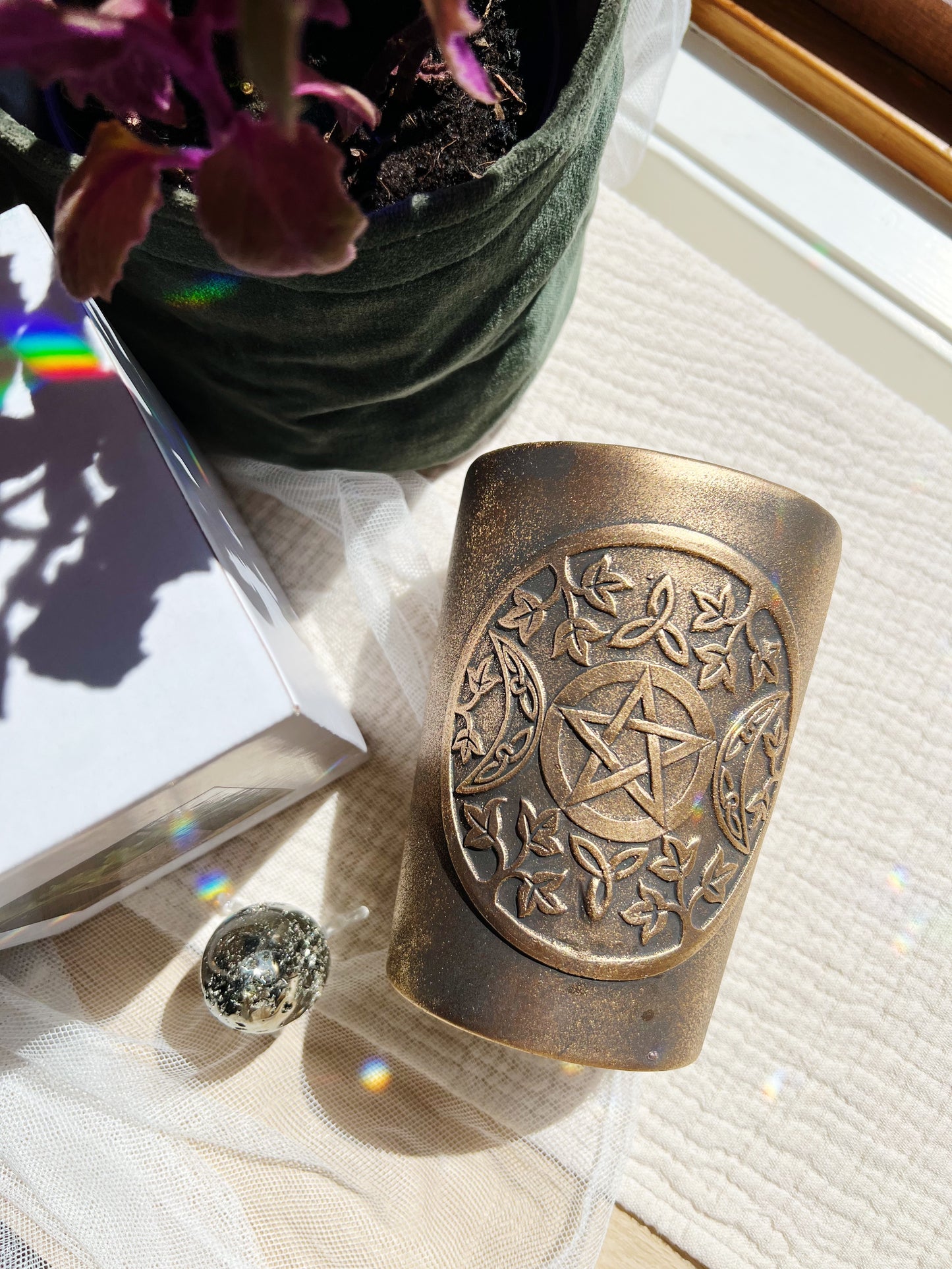 Triple Moon Terrakottapotte i Bronse