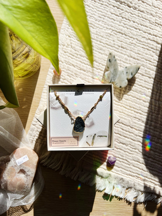 Star, Stone, & Soul Gemstone Halskjede - Black Druzy