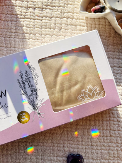 Øyepute i silke med økologisk linfrø og lavendel – beige