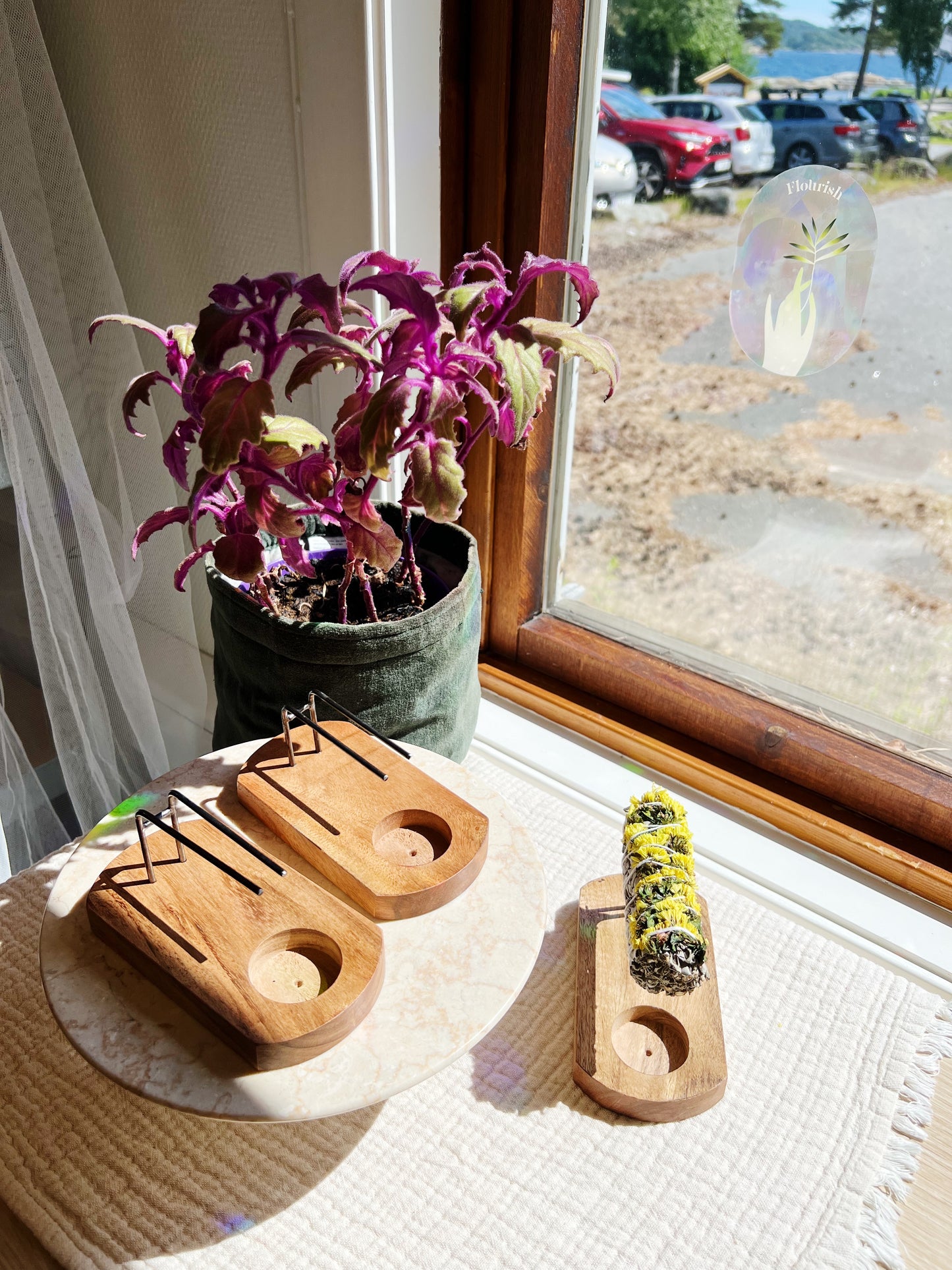 Palo Santo & Salvie Holder i Akasiatre