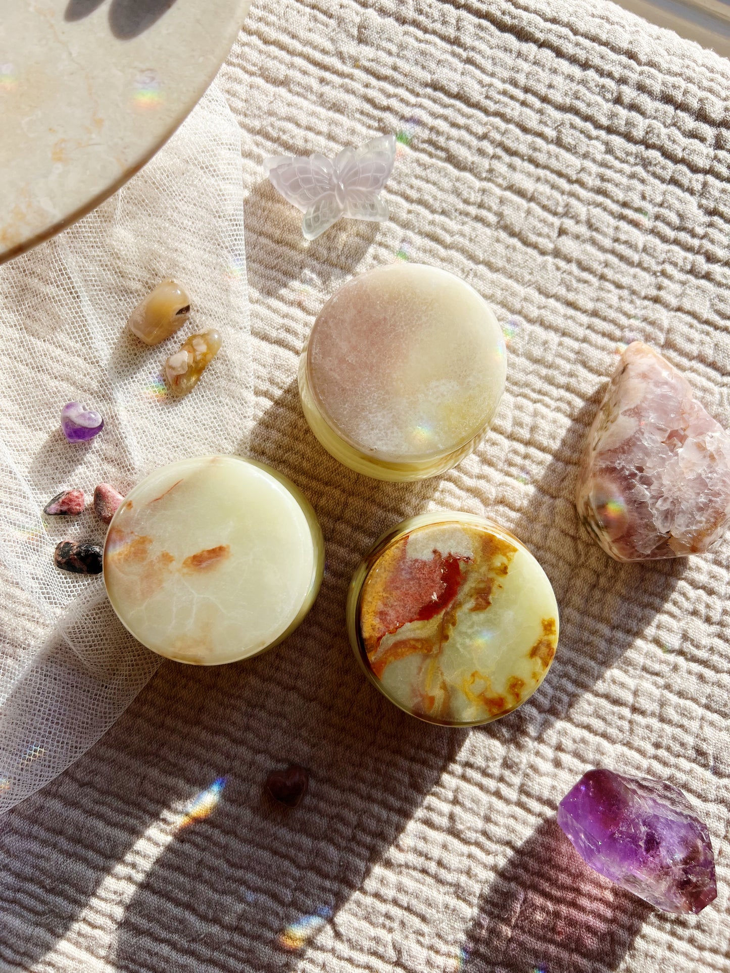 Lush Harmony Kalsitt Smykkeskrin