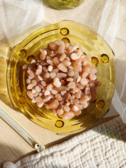 Fersken Månestein Krystallchips