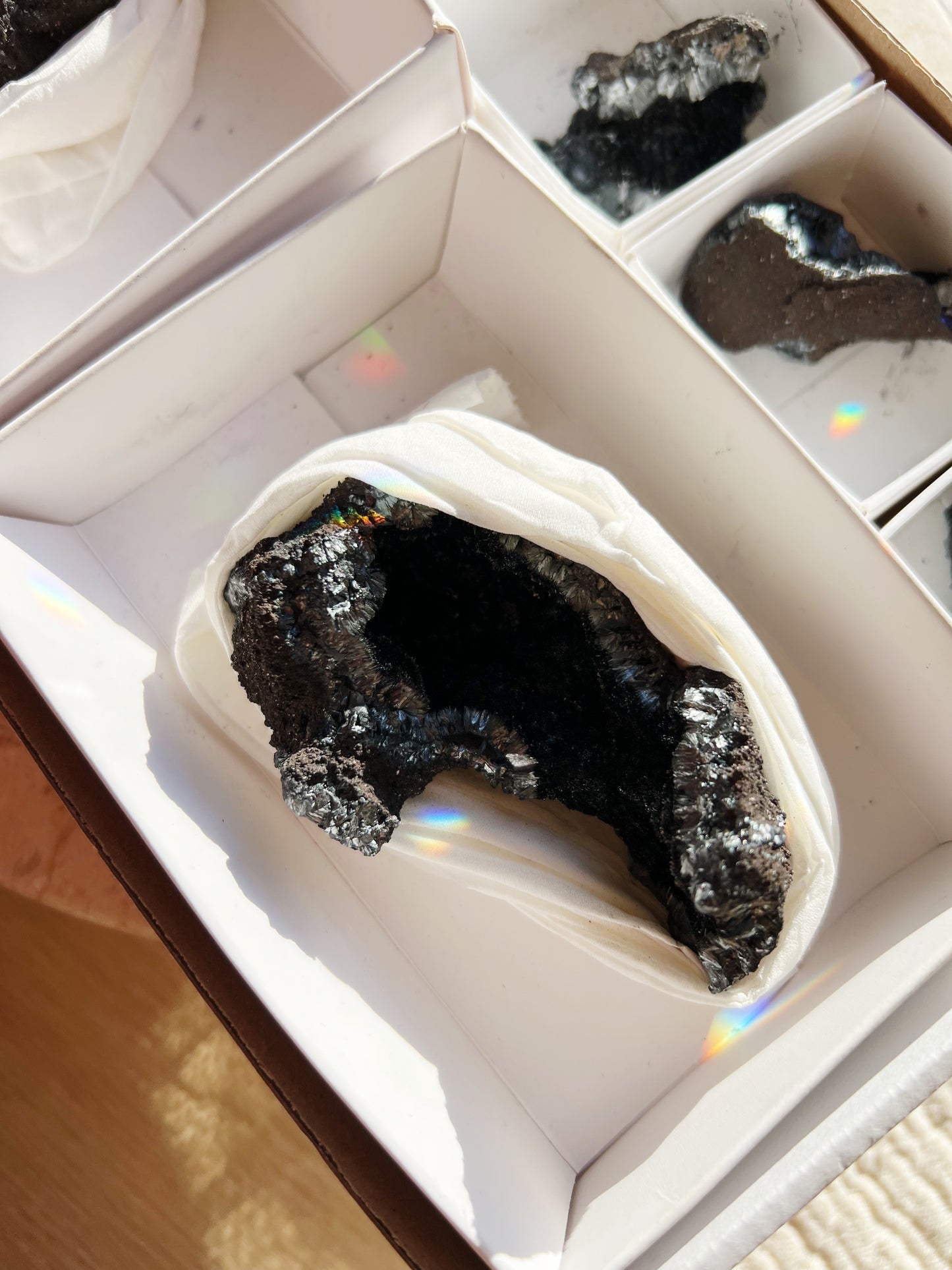 Pyrolusite Krystall Geode Specimen