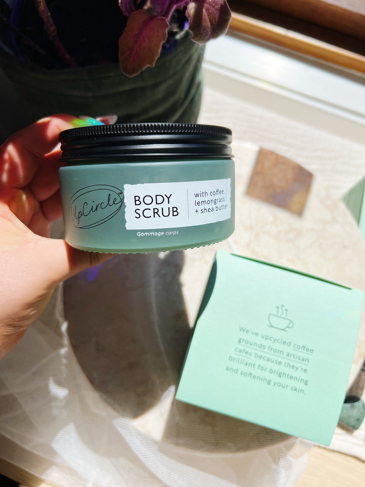 Coffee Body Scrub med Lemongrass & Shea Butter