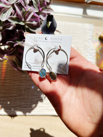 Pacific Threader Hoop  Øredobber i Sølv - Labradorite