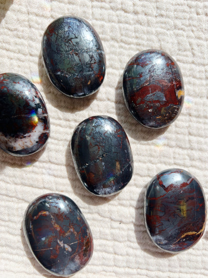 Jaspilitt Palmstones