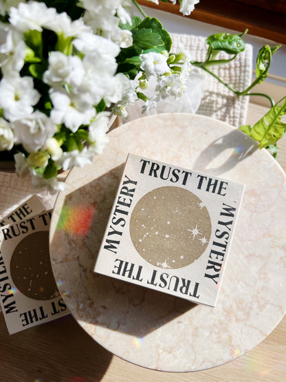 Trust The Mystery Luxury Fyrstikker