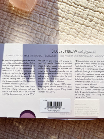 Øyepute i silke med økologisk linfrø og lavendel – lysegrønn