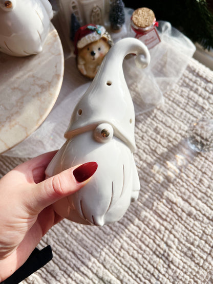 Frosty LED Gonk – Medium – 7.5 x 9 x 17.5 cm