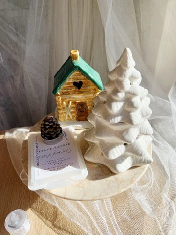 Winter Wonderland wax melt brenner – Hvit Julegran i Keramikk