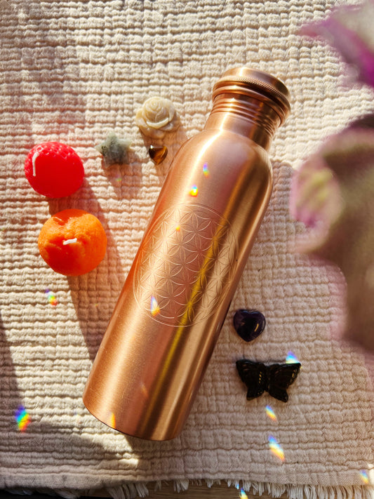 Kobberflaske med skrukork – Livets Blomst