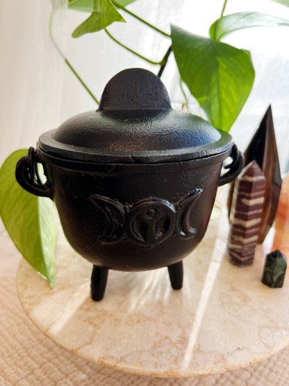Cauldron Med Triple Moon
