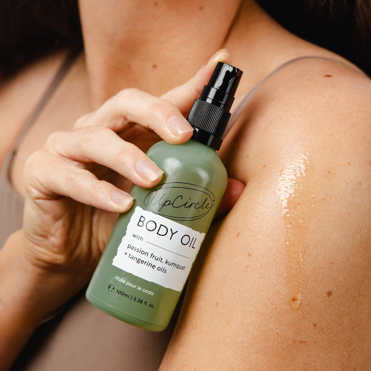 Body Oil med Passionfruit & Tangerine