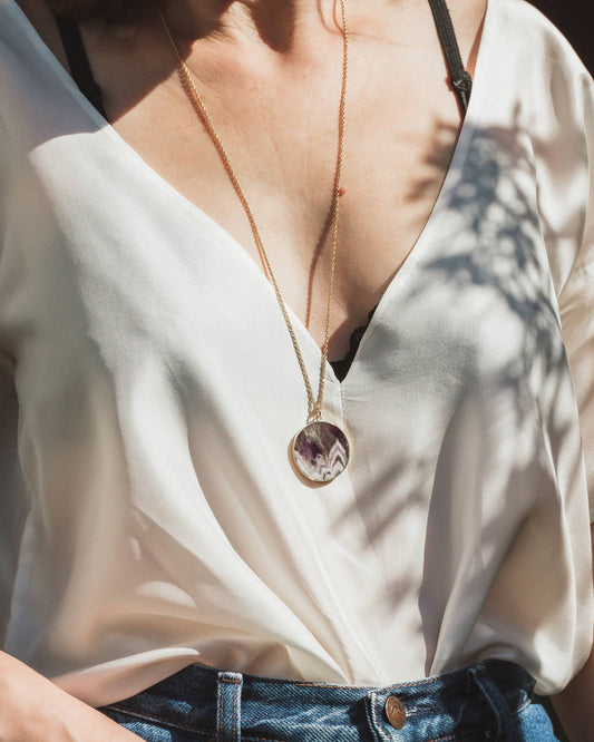 Chevron Amethyst Long Medallion Halskjede