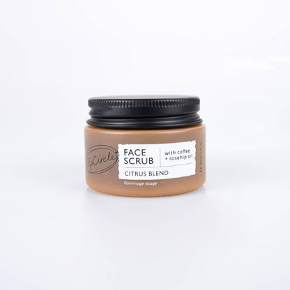 Coffee Face Scrub med Rosehip Oil – Reisestørrelse (30ml)