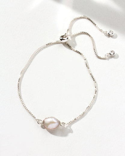 Silvery Tide Pearl Justerbart Sterling Sølv Armbånd