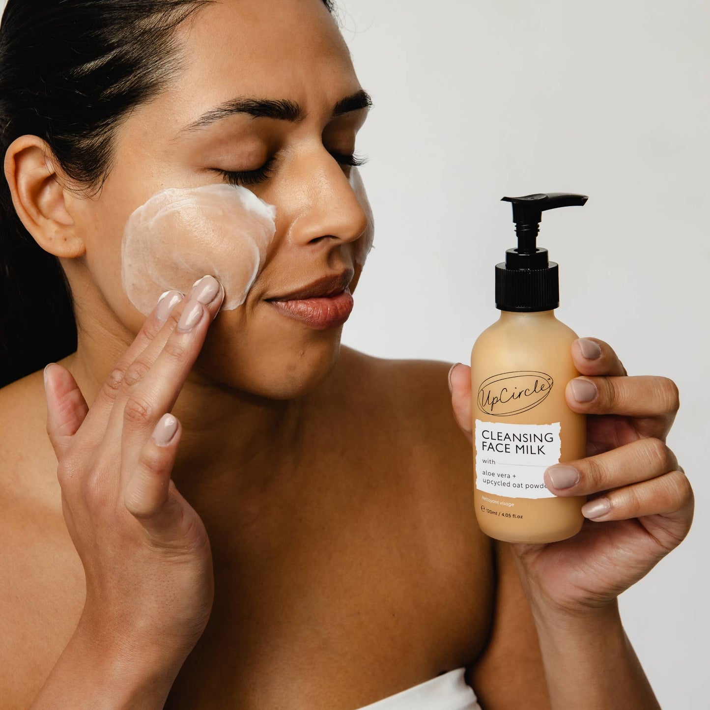 Cleansing Face Milk med Aloe Vera & Oat Powder – Reisestørrelse (50ml)